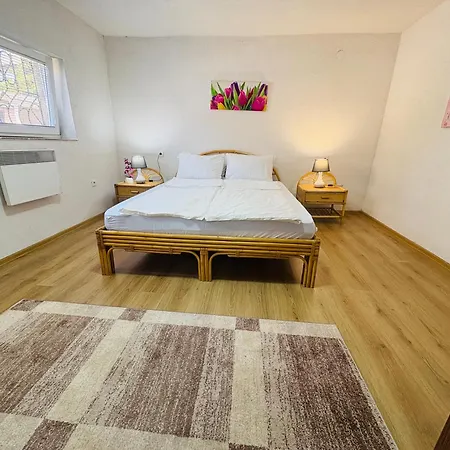 Zlatan Apartment